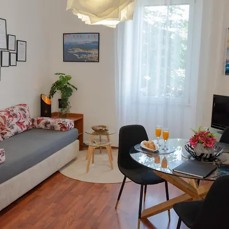 Apartmán Cozy Central 3 Guests