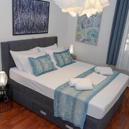 公寓 Cozy Central 3 Guests *