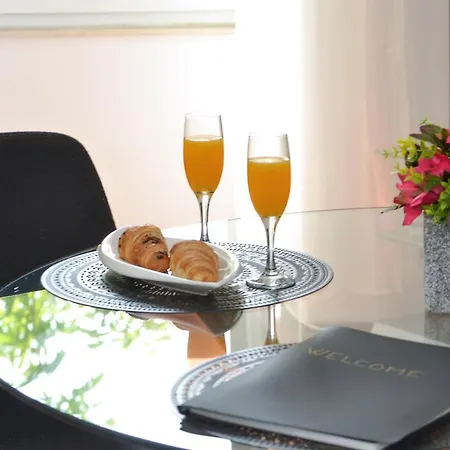 Cozy Central 3 Guests شقة سبليت